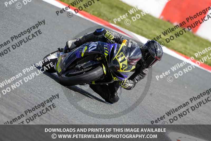 cadwell no limits trackday;cadwell park;cadwell park photographs;cadwell trackday photographs;enduro digital images;event digital images;eventdigitalimages;navarra;no limits trackdays;peter wileman photography;racing digital images;trackday digital images;trackday photos